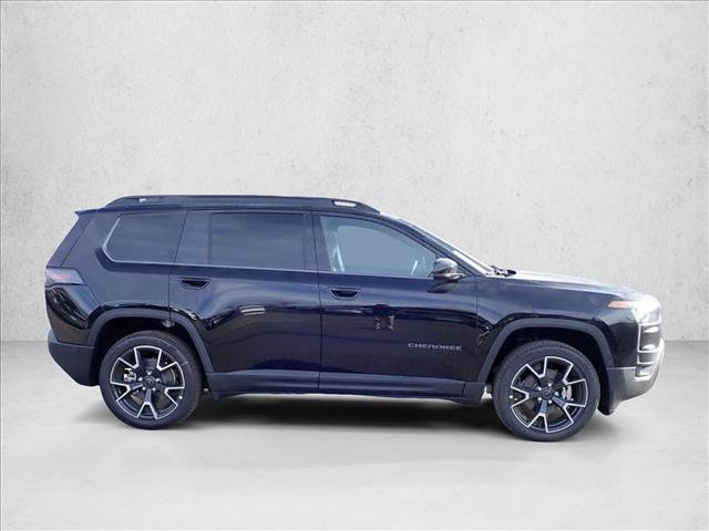 New 2026 Jeep Cherokee Overland w/ Trailer Tow Group image 4