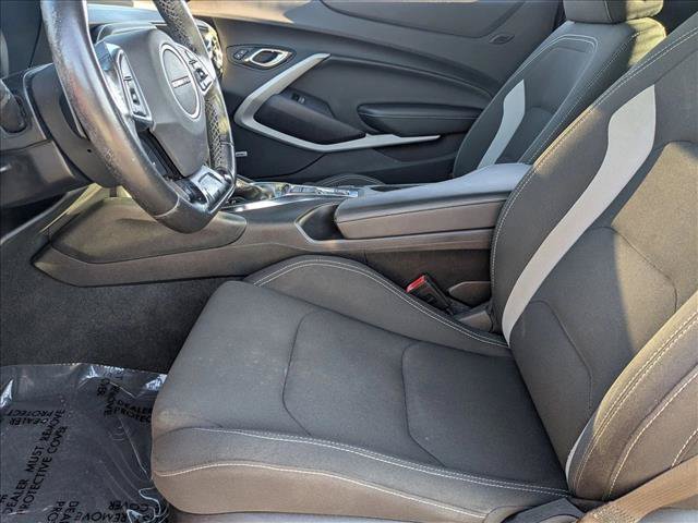 Used 2019 Chevrolet Camaro LT w/ Technology Package RWD image 16