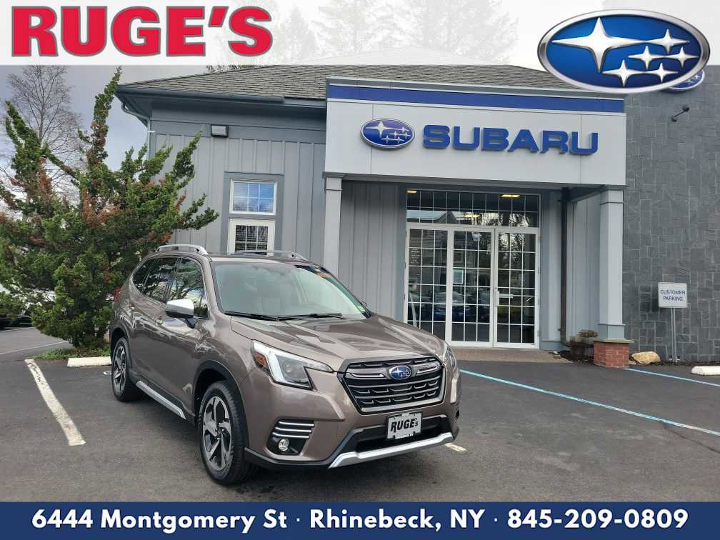 Used 2022 Subaru Forester Touring AWD/4WD image 1