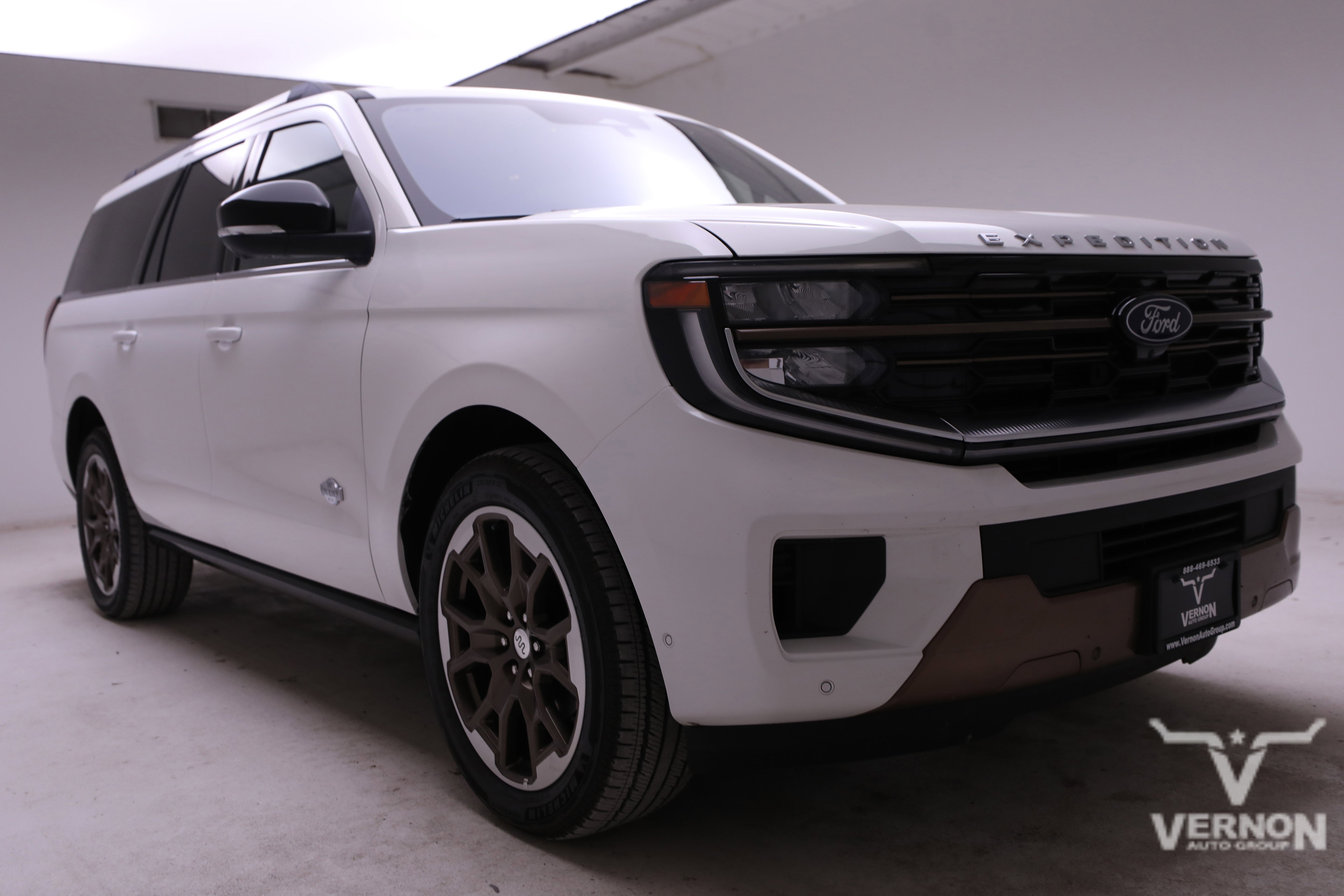 Used 2025 Ford Expedition Max King Ranch image 6