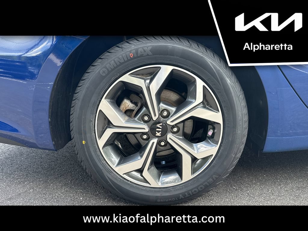 Used 2021 Kia Forte LXS FWD image 16