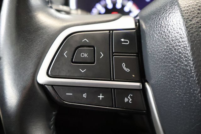 Used 2023 Toyota Highlander XSE AWD/4WD image 20