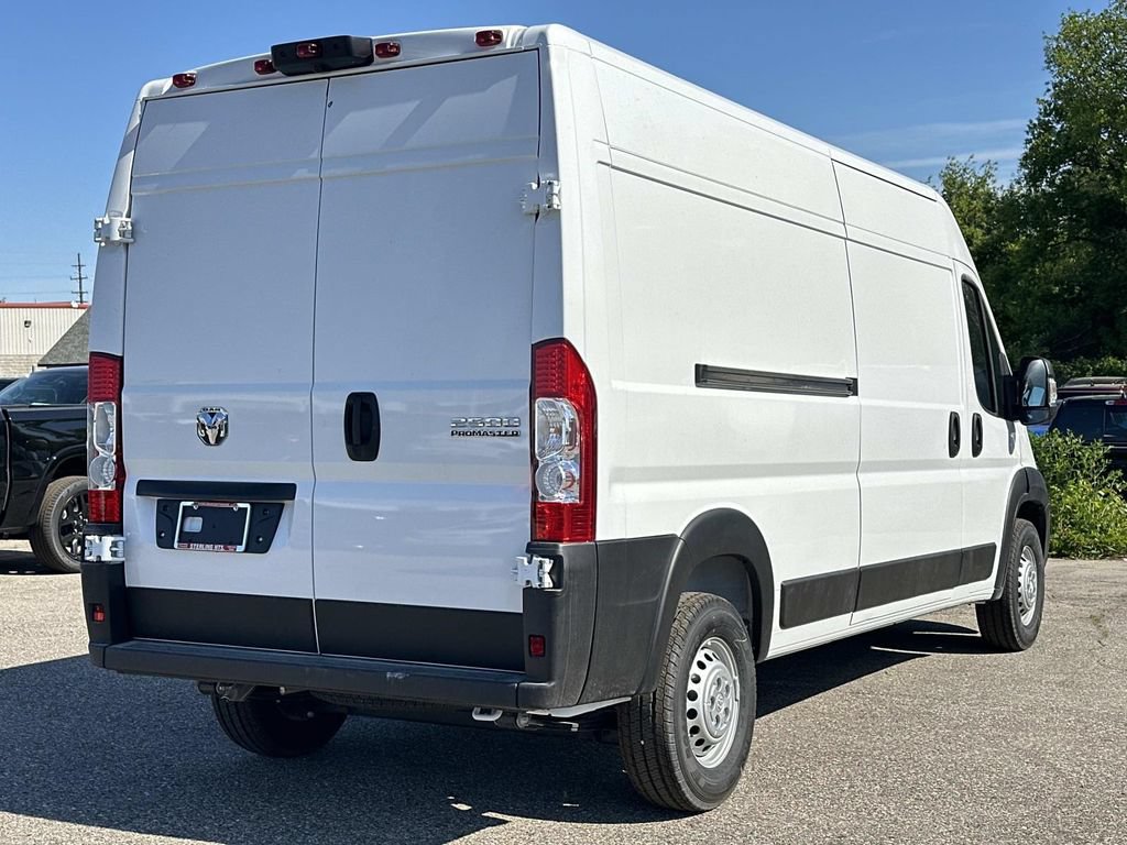 New 2026 RAM ProMaster 2500 w/ Convenience Group FWD image 3