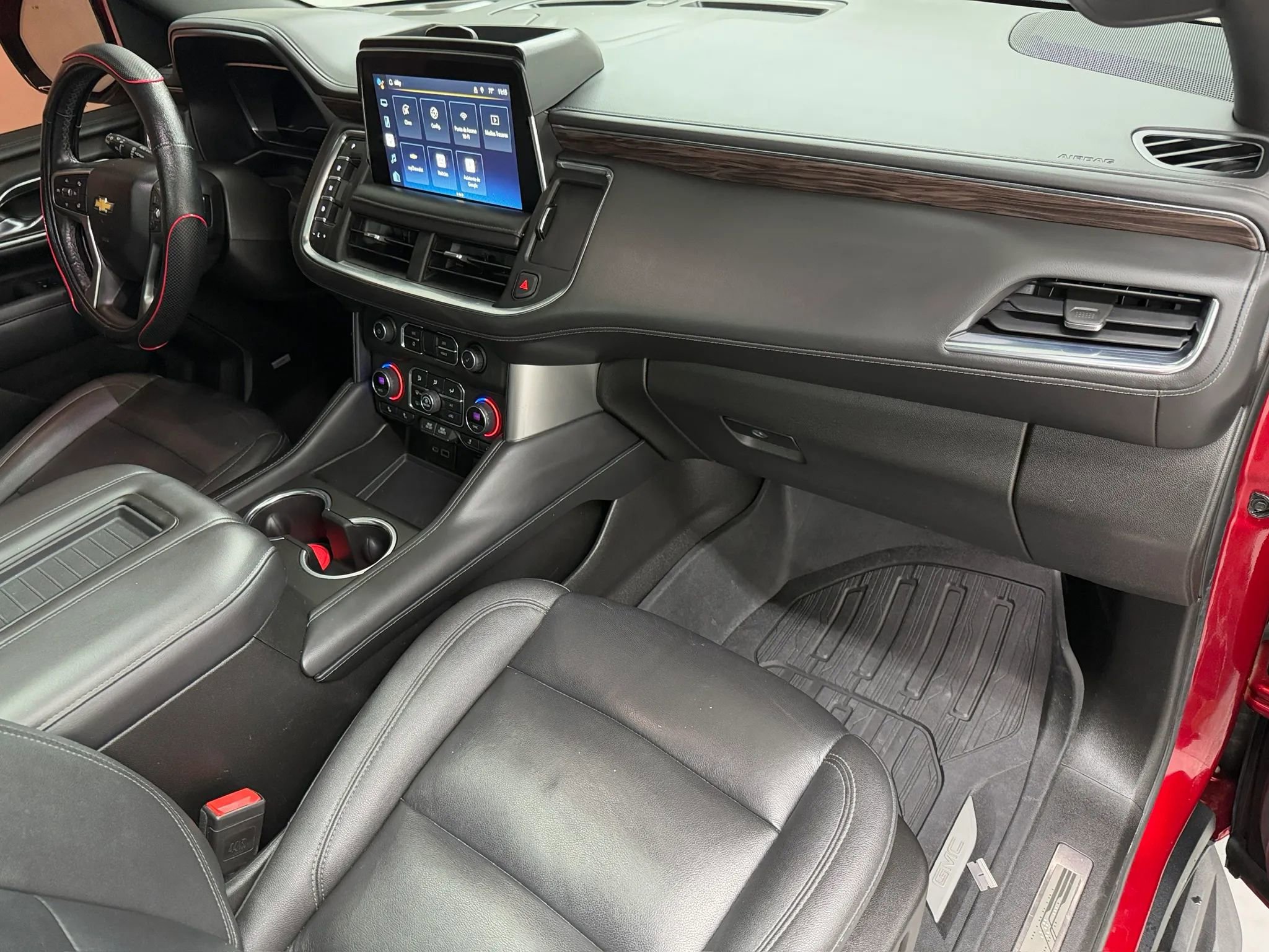 Used 2022 Chevrolet Tahoe LT w/ LT Signature Package RWD image 10