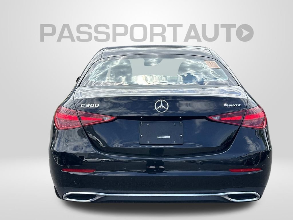 Used 2025 Mercedes-Benz C 300 4MATIC Sedan image 3
