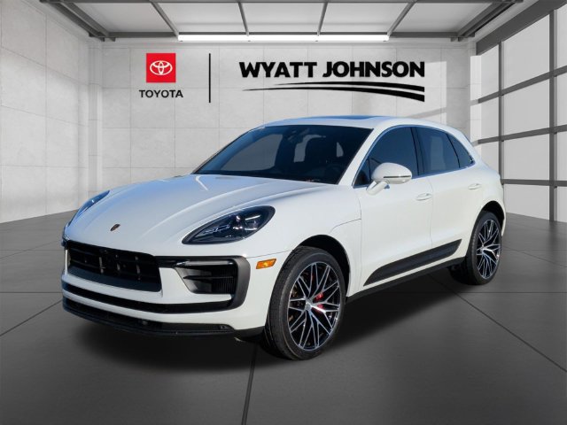 Used 2022 Porsche Macan S AWD/4WD image 3