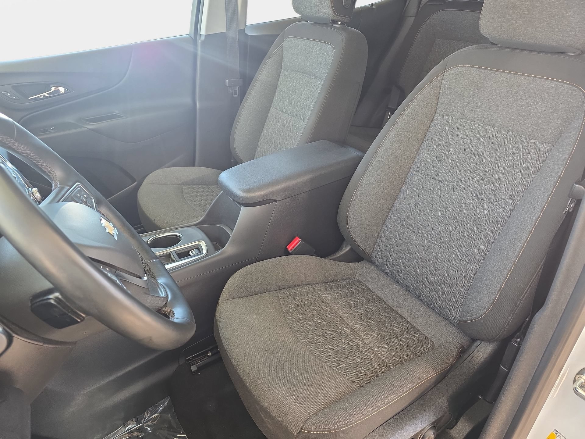 Used 2023 Chevrolet Equinox LT FWD image 15