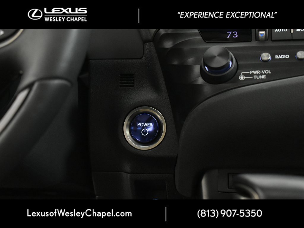 Used 2020 Lexus ES 300h w/ Premium Package image 33