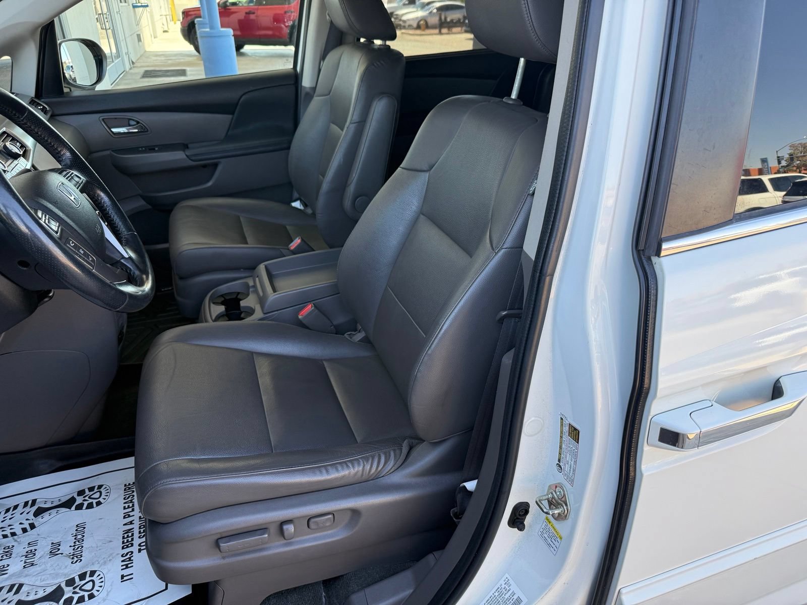 Used 2016 Honda Odyssey EX-L image 29