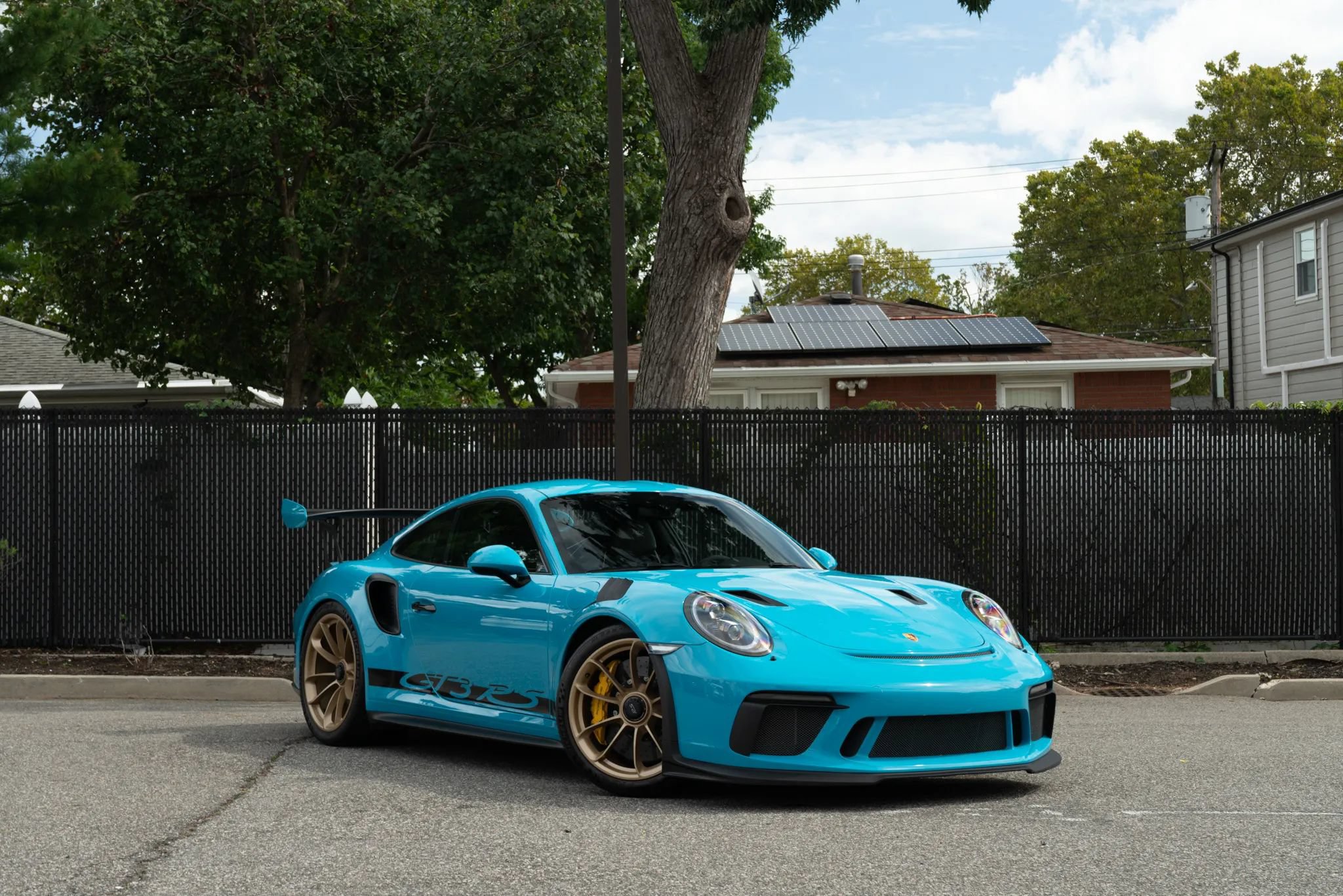 Used 2019 Porsche 911 GT3 RS RWD image 2