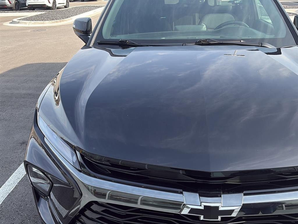 Used 2025 Chevrolet Blazer RS AWD/4WD image 29
