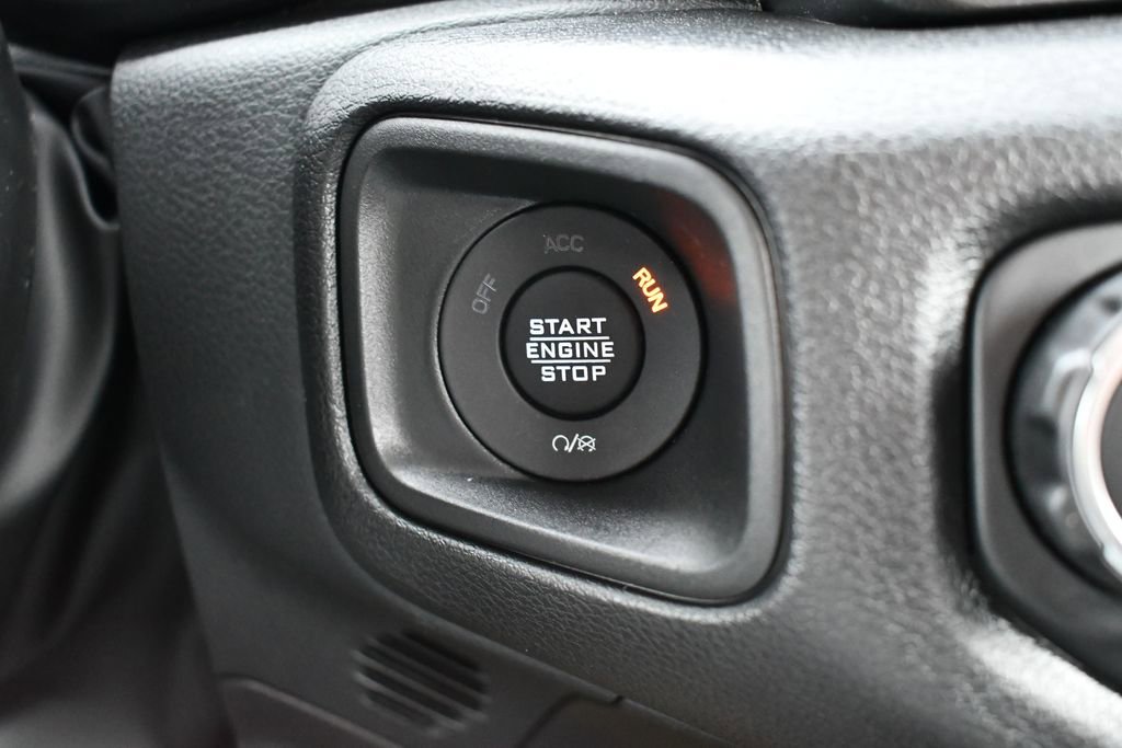 New 2026 Jeep Gladiator Sport image 17