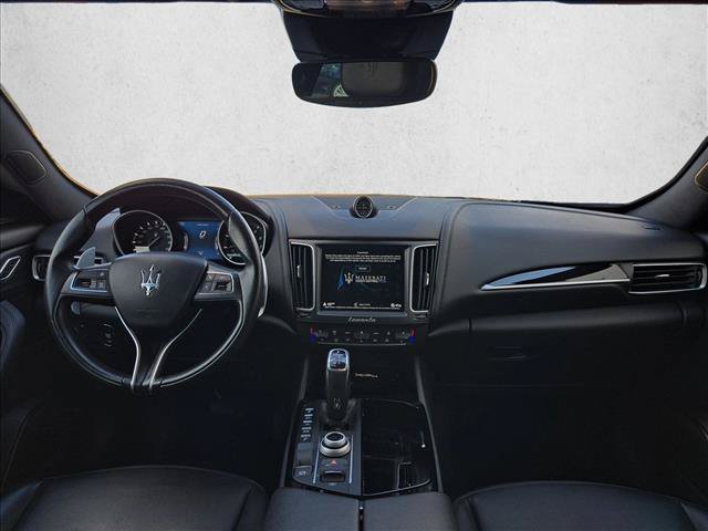 Used 2020 Maserati Levante S AWD/4WD image 17