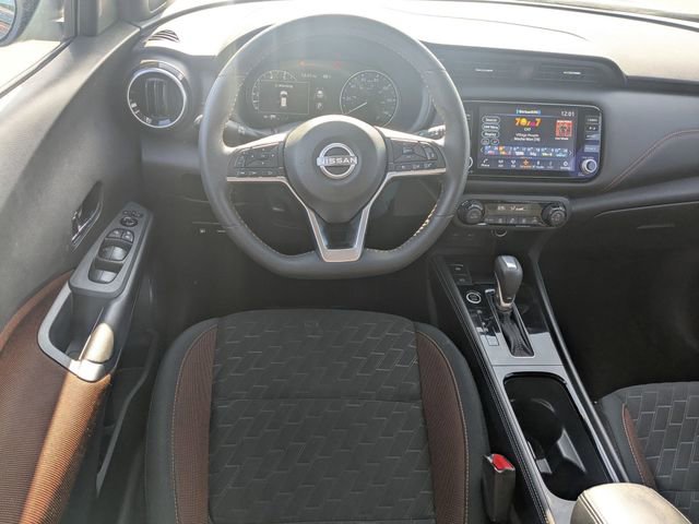 Used 2024 Nissan Kicks SR image 28