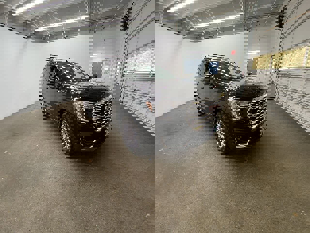 Used 2022 GMC Terrain SLT w/ Infotainment Package II image 8