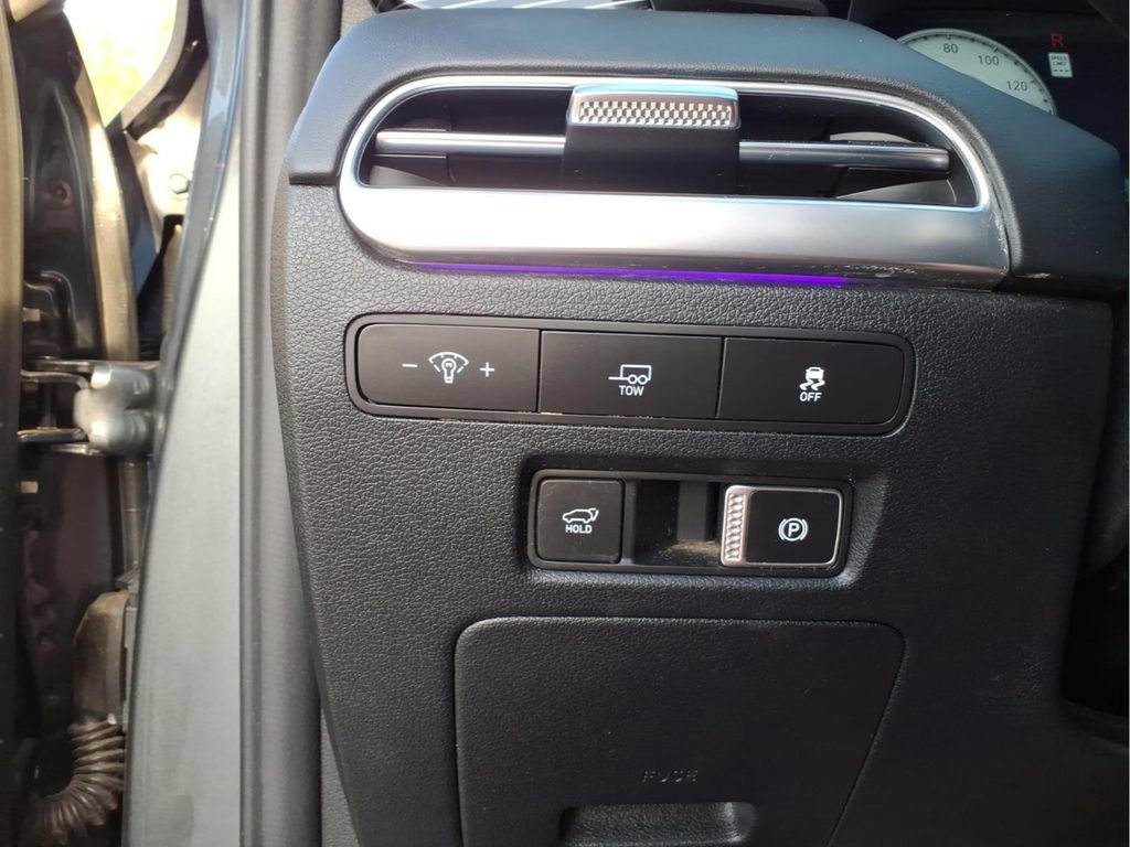 Used 2023 Hyundai Palisade Calligraphy image 28