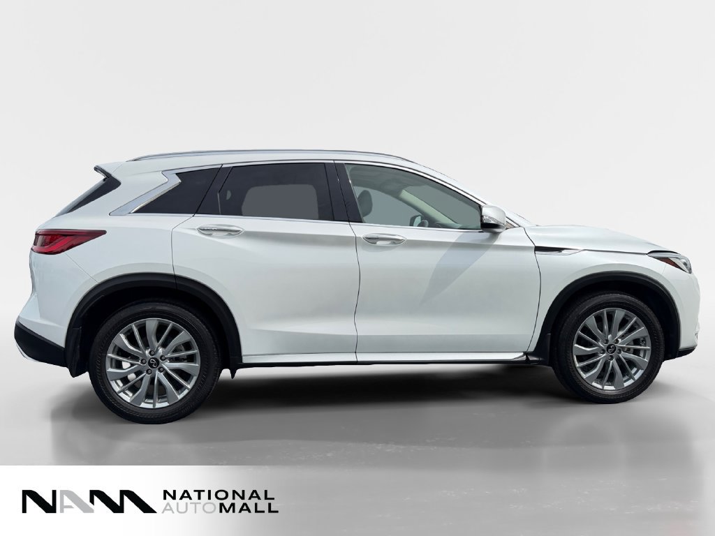 Used 2023 INFINITI QX50 Luxe FWD image 6