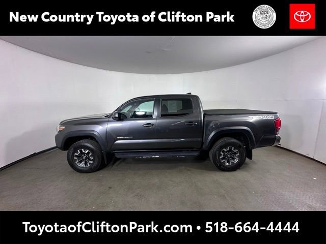 Used 2017 Toyota Tacoma TRD Off-Road w/ Tow Package (A/T) AWD/4WD image 6