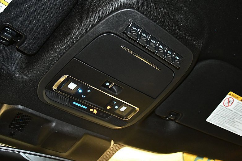 Used 2025 Ford F350 Platinum image 27