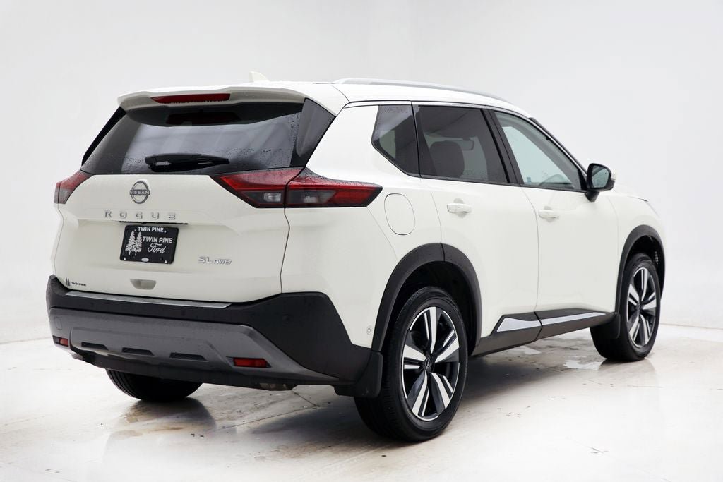 Used 2023 Nissan Rogue SL w/ SL Premium Package image 8