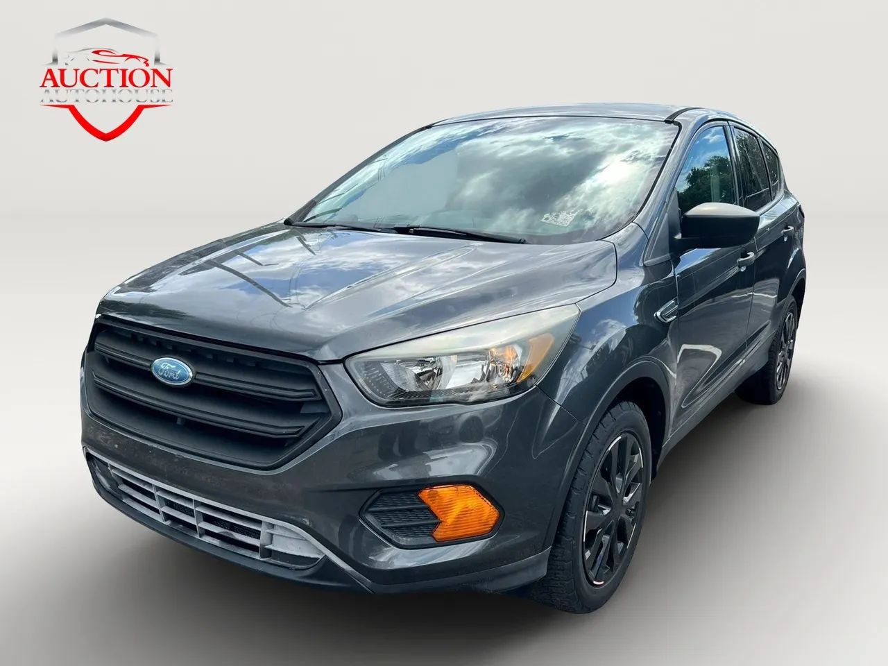 Used 2018 Ford Escape S FWD image 1