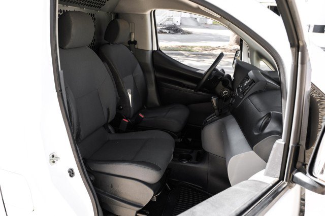 Used 2019 Nissan NV200 S w/ Cruise Control Package image 31