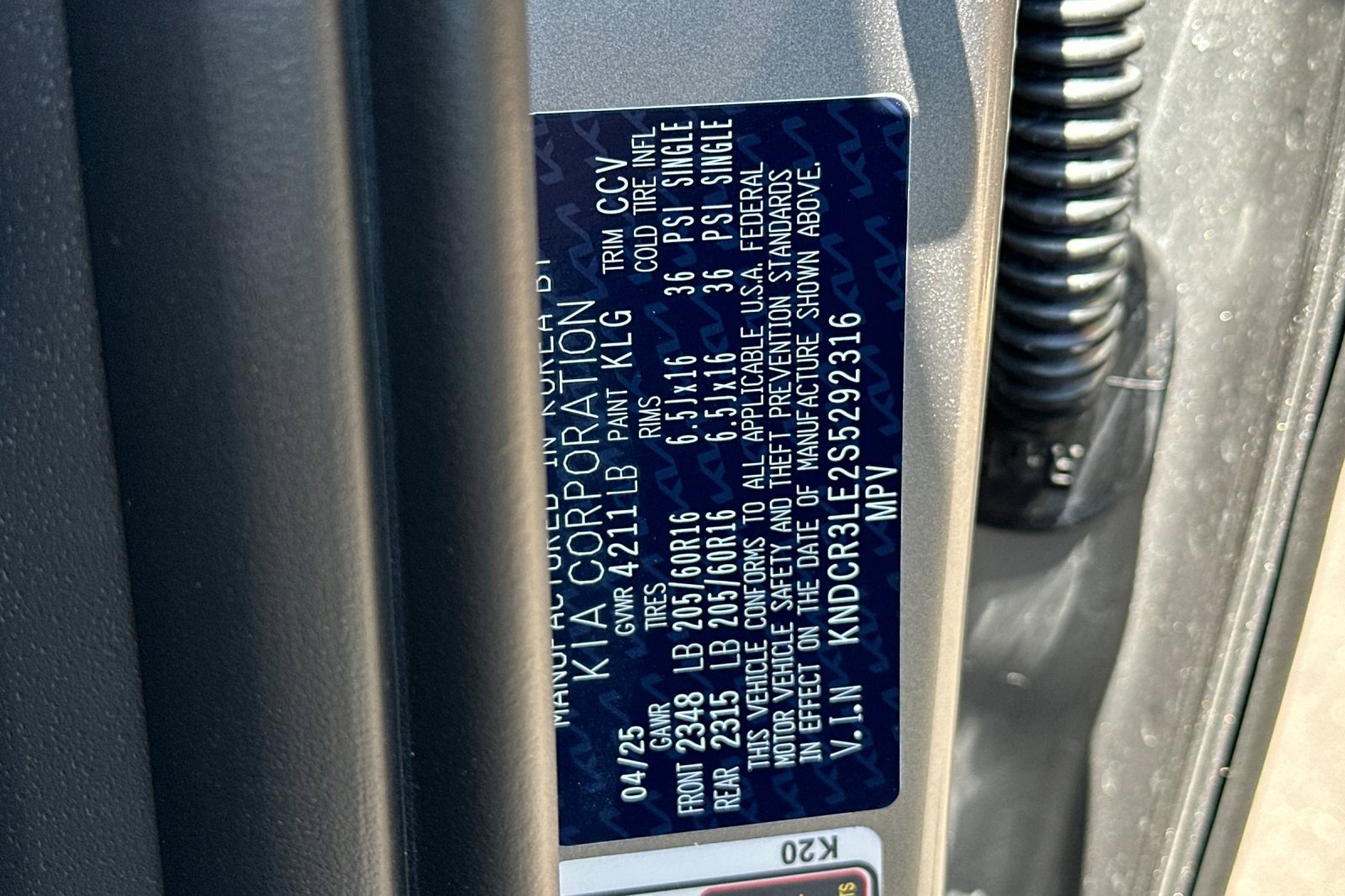 New 2025 Kia Niro EX image 23