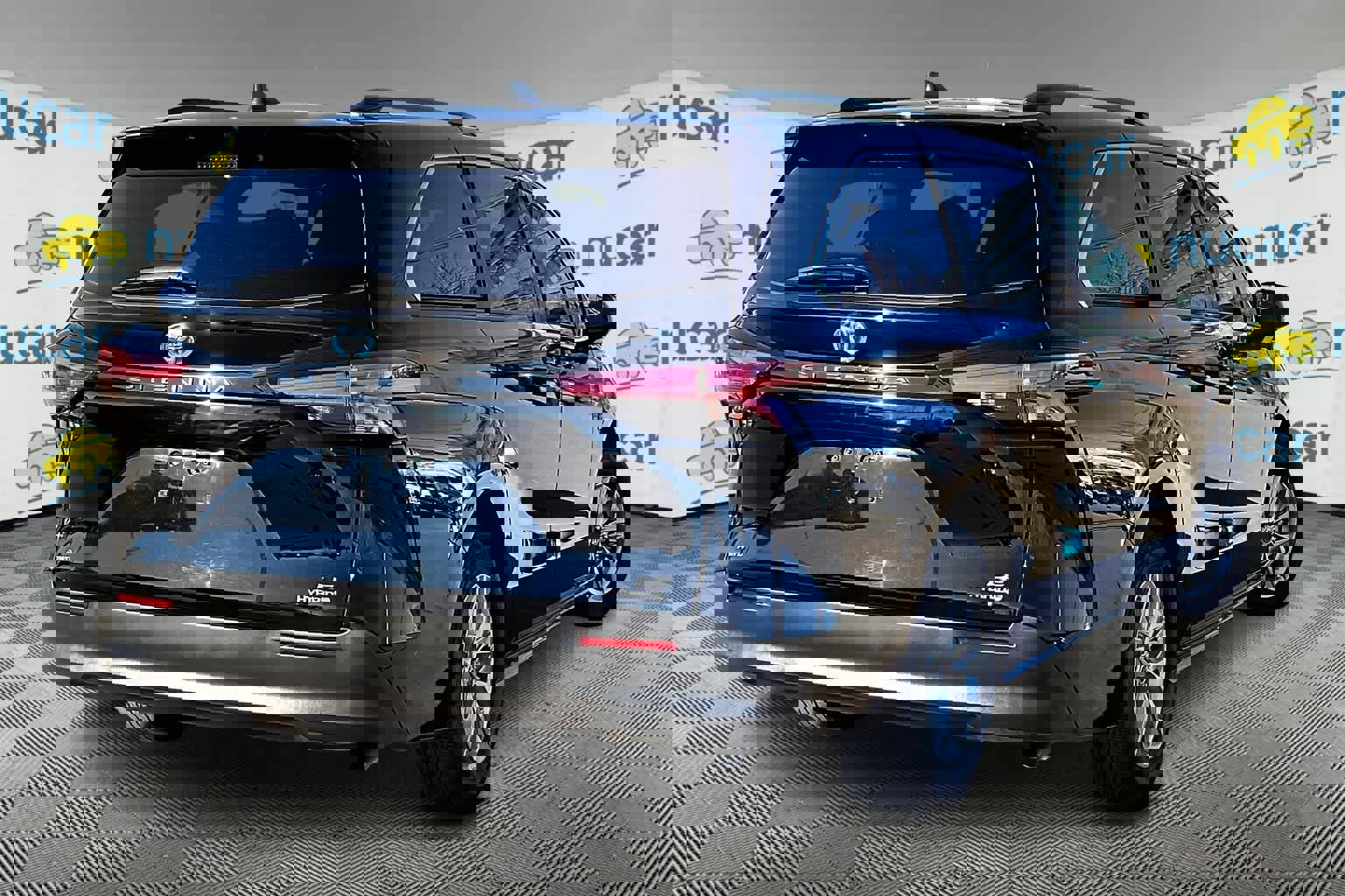 Certified 2022 Toyota Sienna LE image 6