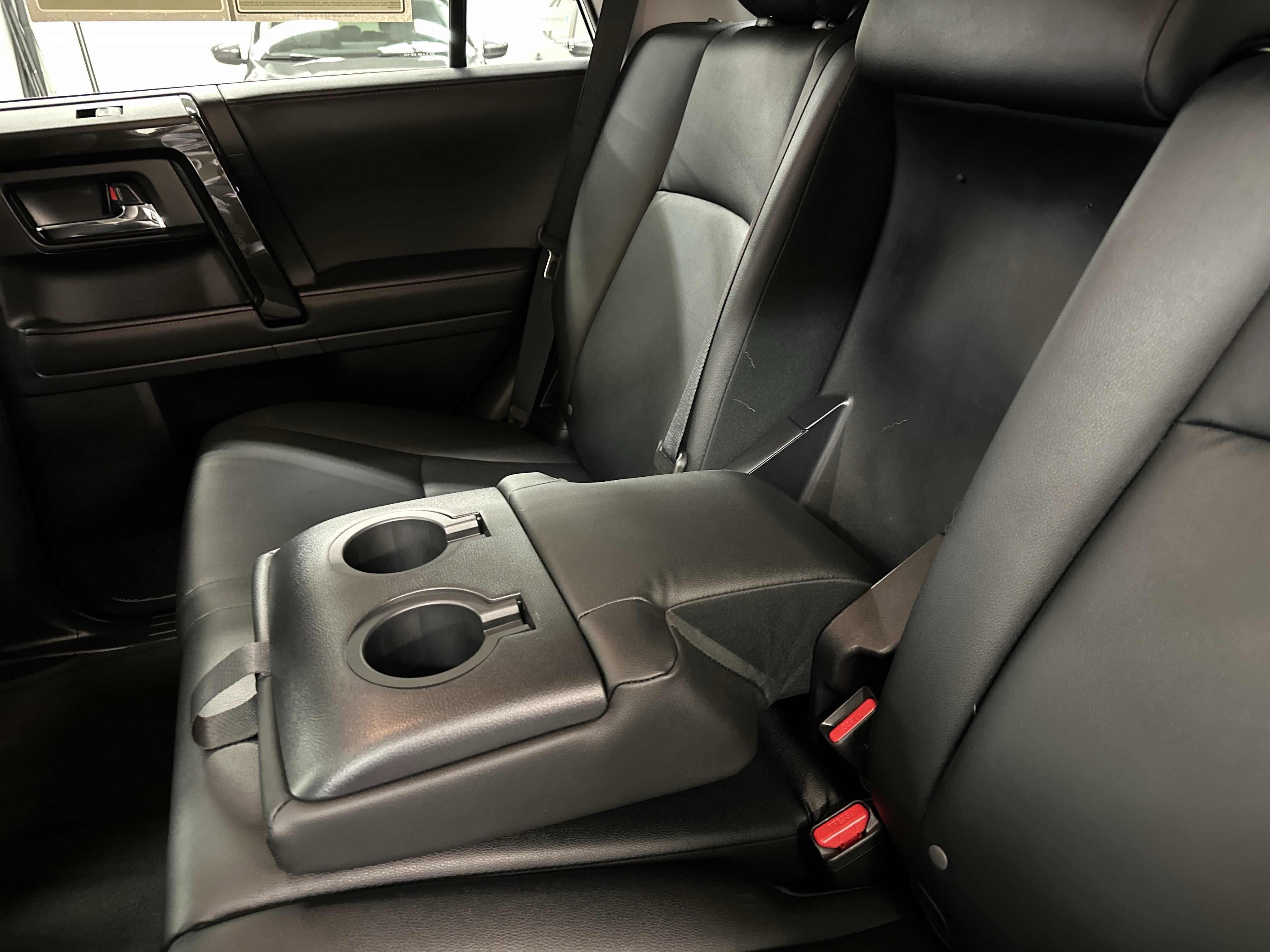 Used 2024 Toyota 4Runner TRD Off-Road Premium image 28