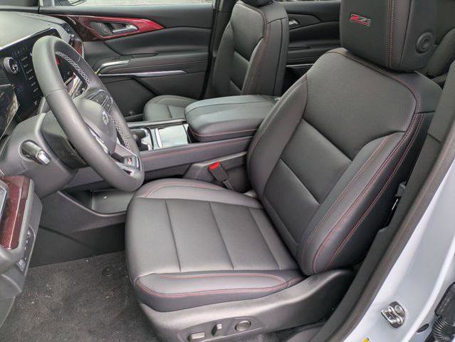 New 2026 Chevrolet Traverse Z71 w/ Driver Confidence Package AWD/4WD image 11