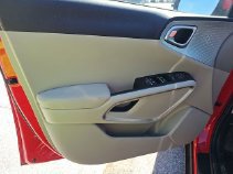 Used 2025 Kia Soul LX w/ LX Technology Package FWD image 22