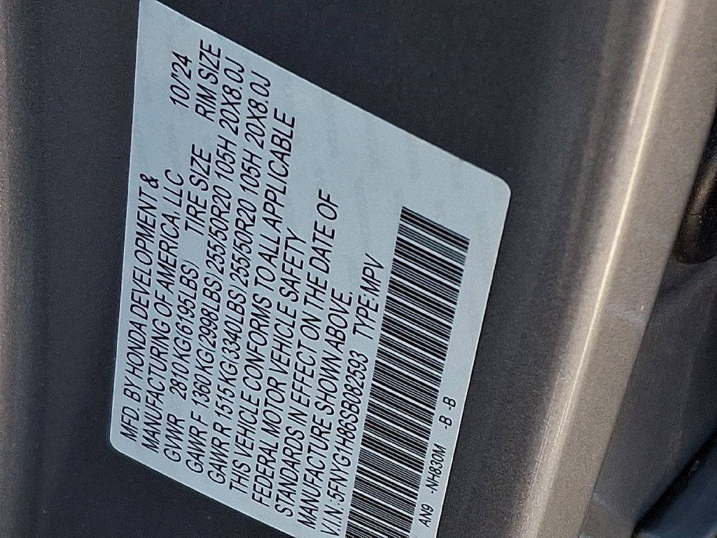 Used 2025 Honda Pilot Elite image 28