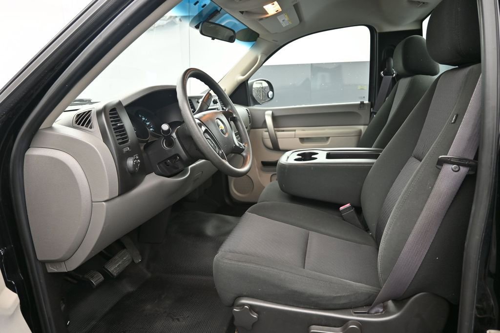 Used 2011 Chevrolet Silverado 1500 W/T w/ LS Package RWD image 15