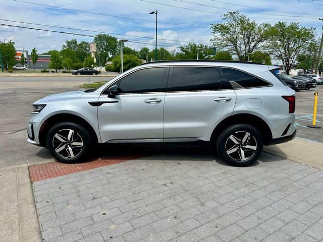 Used 2021 Kia Sorento EX w/ Panoramic Sunroof Package AWD/4WD image 4