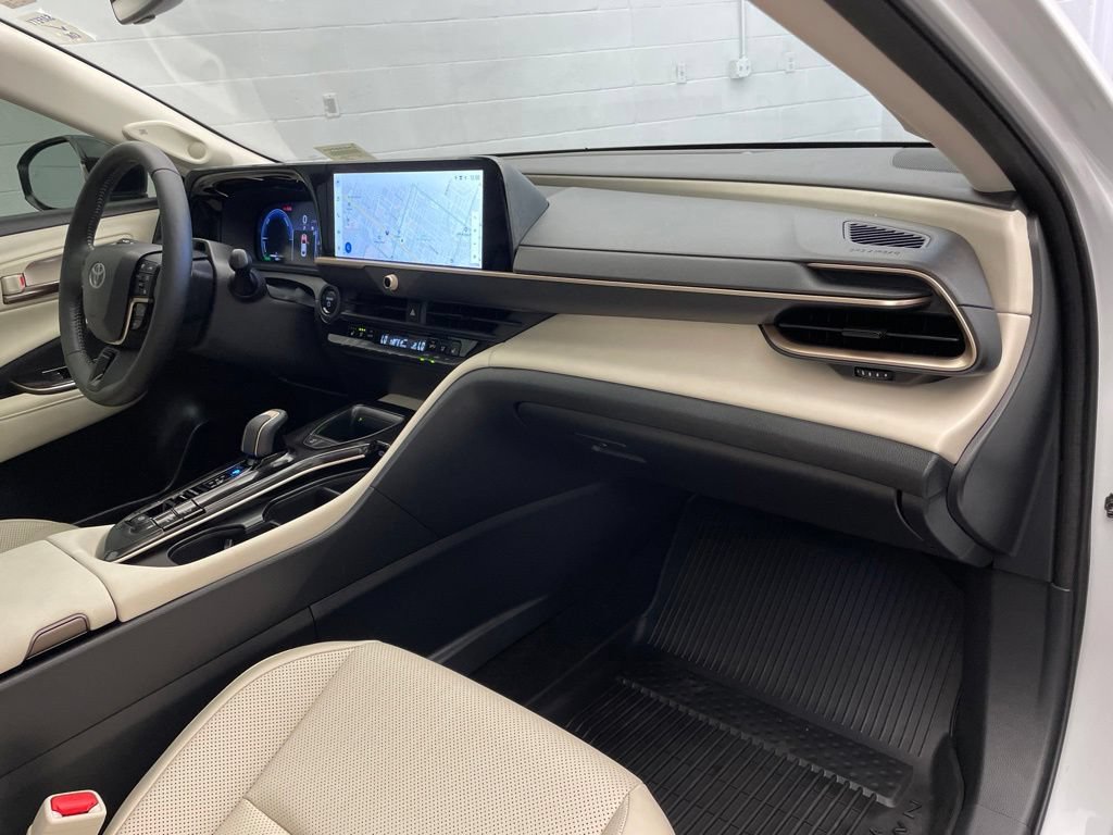 Used 2026 Toyota Crown w/ Advanced Technology Package AWD/4WD image 28