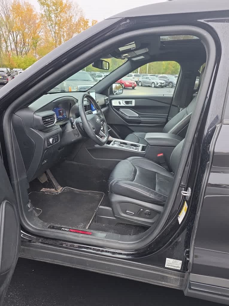 Used 2020 Ford Explorer ST w/ ST Street Pack AWD/4WD image 5