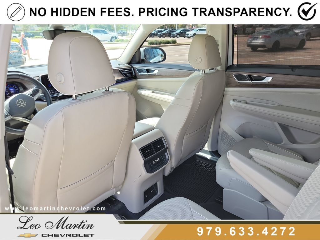 Used 2024 Volkswagen Atlas SEL Premium R-Line AWD/4WD image 10