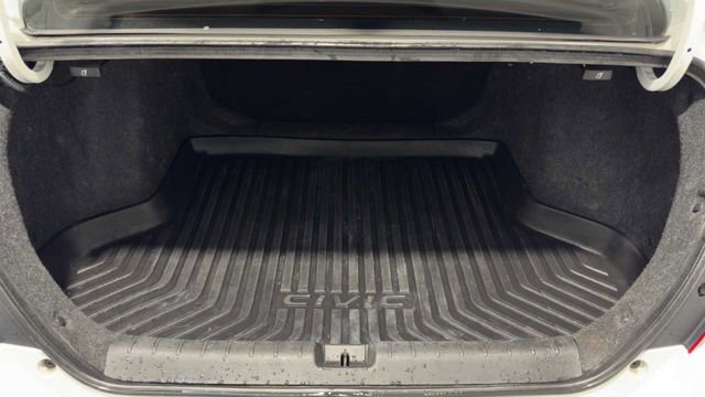 Used 2020 Honda Civic Touring image 36