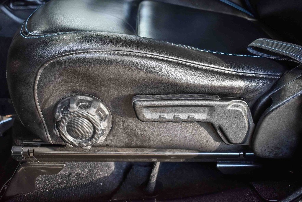 Used 2023 Jeep Wrangler Unlimited Rubicon 4xe w/ Cold Weather Group image 18