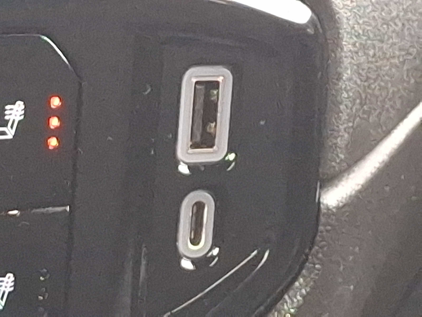 Used 2022 Chevrolet Silverado 1500 LT image 24