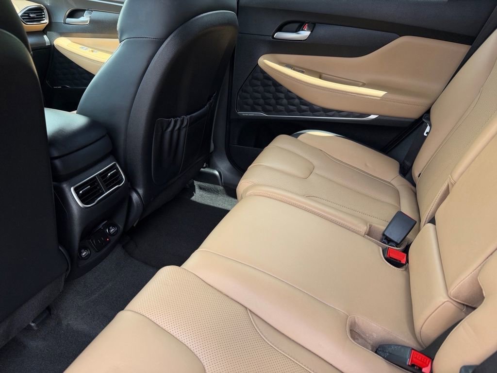 Used 2023 Hyundai Santa Fe Calligraphy AWD/4WD image 17