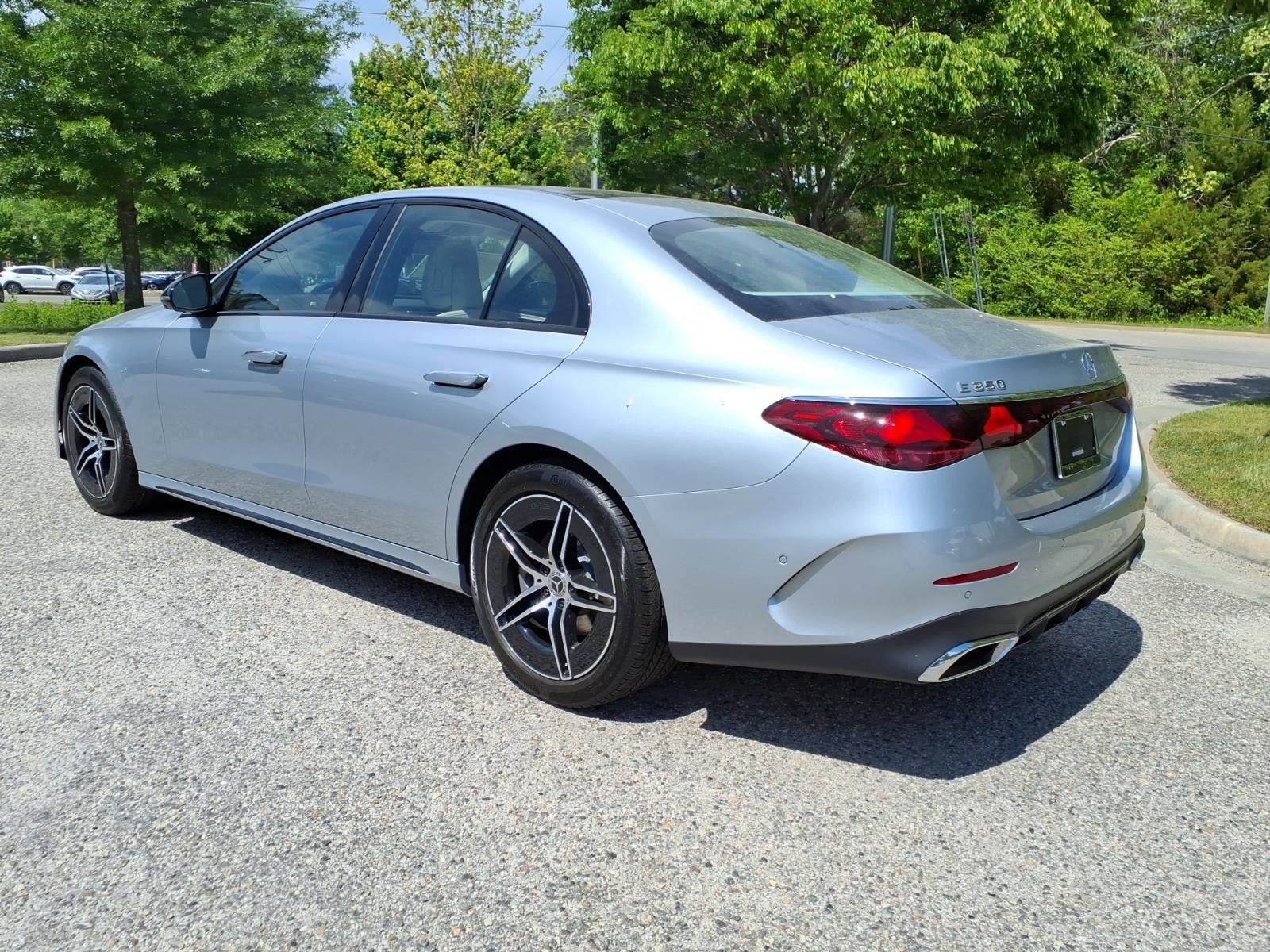 New 2026 Mercedes-Benz E 350 4MATIC Sedan image 8