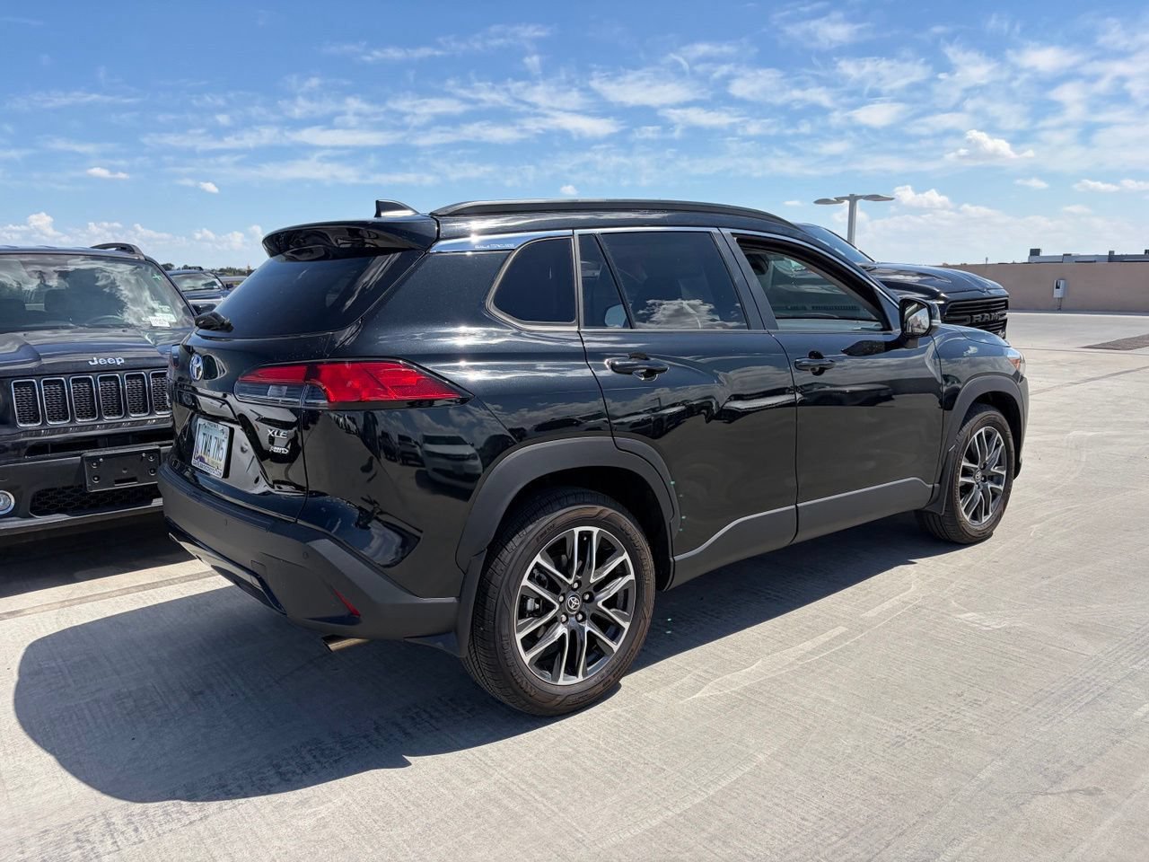 Used 2026 Toyota Corolla Cross XLE AWD/4WD image 2