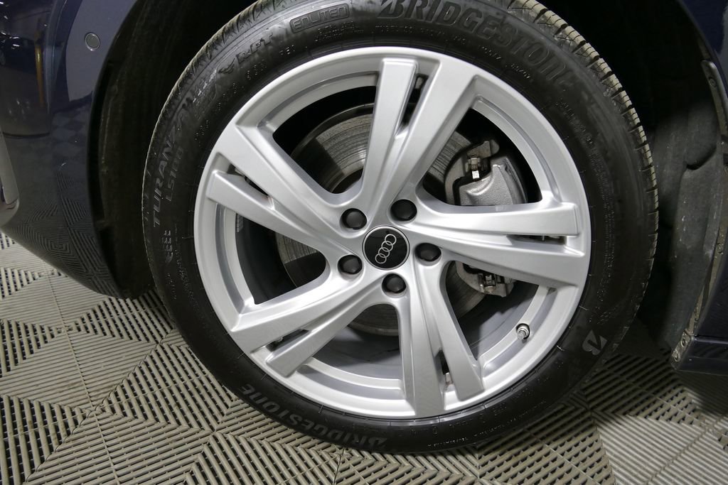 Used 2025 Audi A5 2.0T Premium Plus image 25