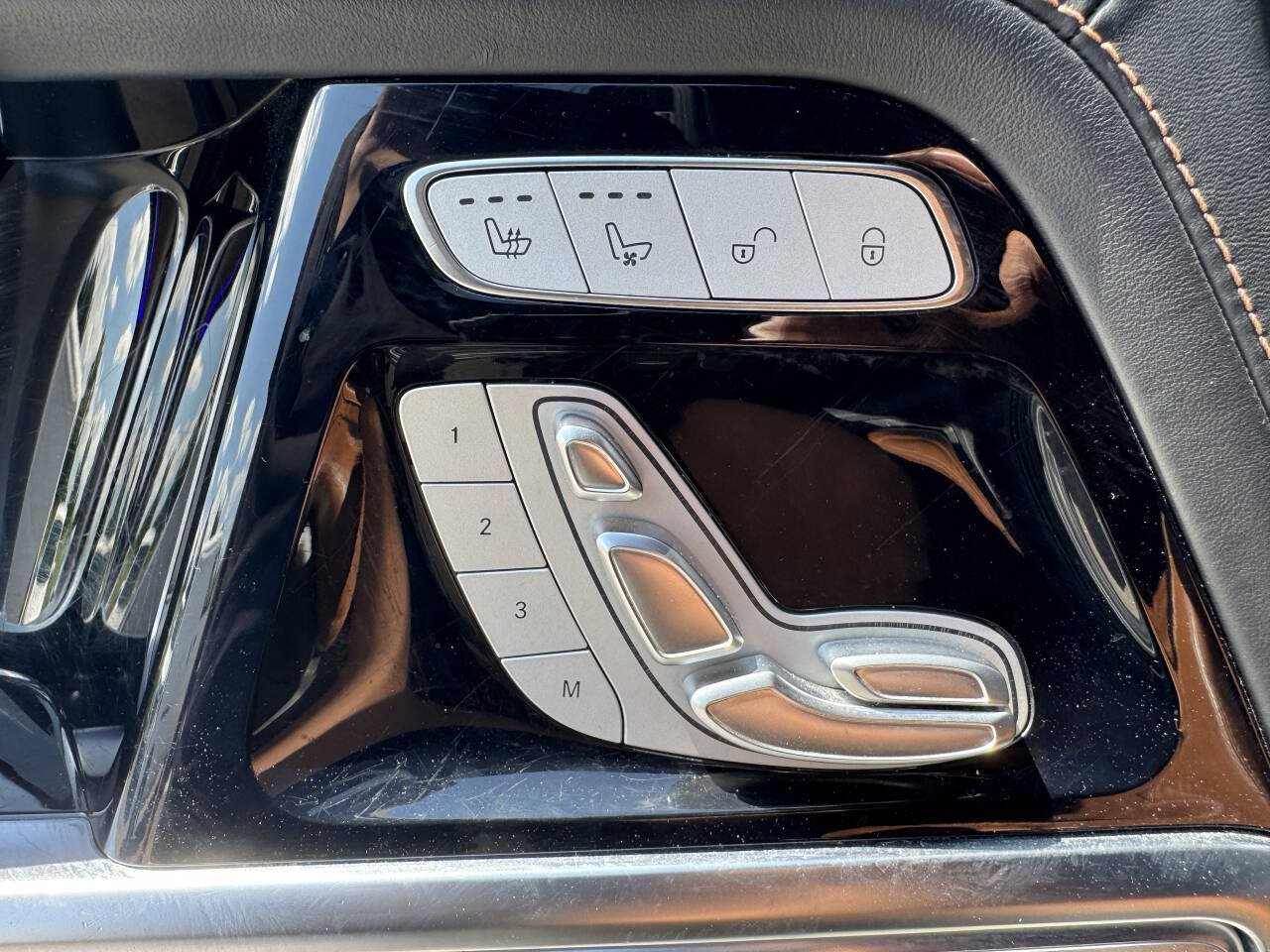 Used 2021 Mercedes-Benz G 550 image 16