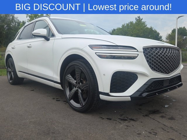 Used 2022 Genesis GV70 3.5T Sport w/ Sport Prestige Package AWD/4WD image 5