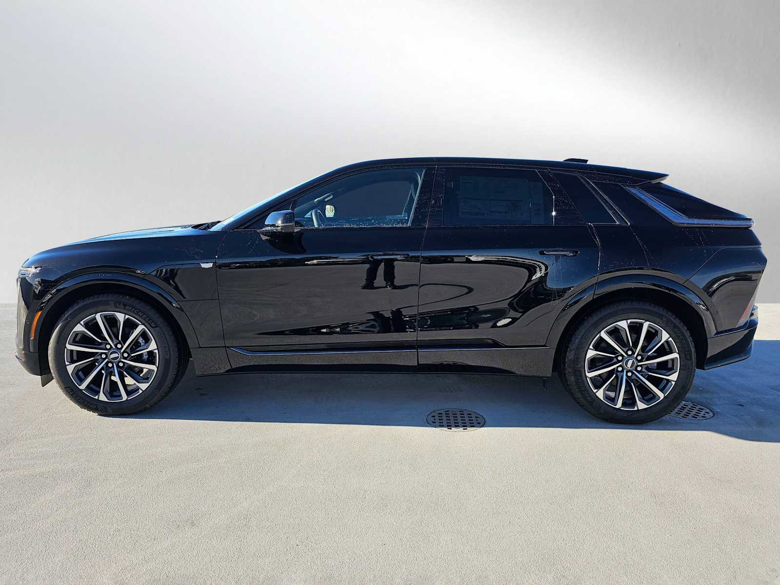 New 2026 Cadillac Lyriq Sport image 6