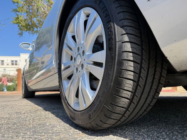 Used 2009 Mercedes-Benz S 550 image 8
