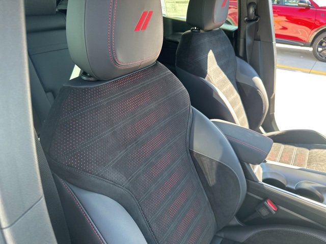Used 2024 Dodge Hornet R/T Plus image 32