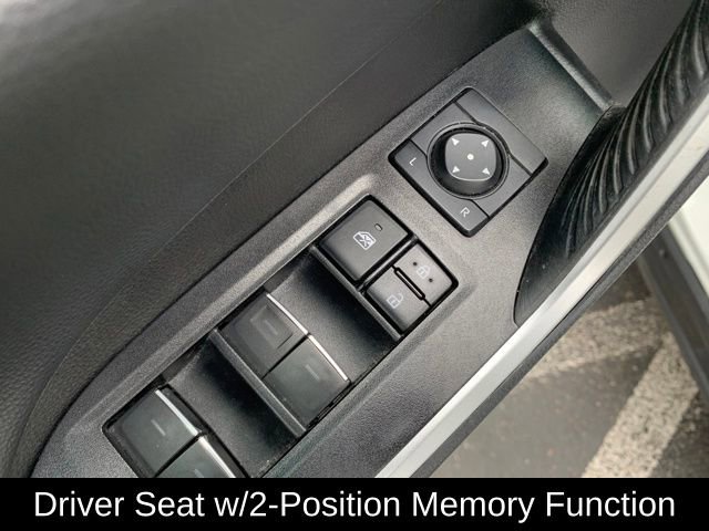 Used 2022 Toyota RAV4 XSE image 13